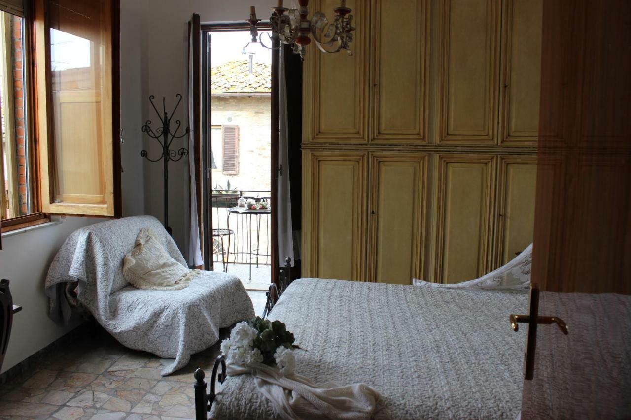 Guest House Edera San Gimignano Extérieur photo